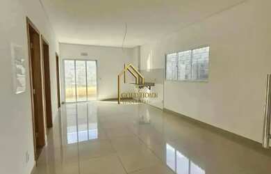 Imagem: A casa em condomínio possui 3 Dormitórios, 2 Banheiros, 2