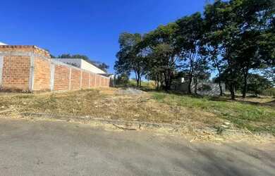 Imagem: O terreno possui 360m² de Área e está localizado em Jardim