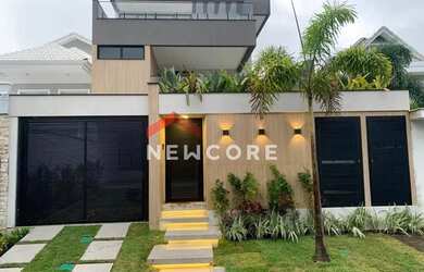 Imagem: A casa em condomínio possui 4 Dormitórios, 5 Banheiros, 3