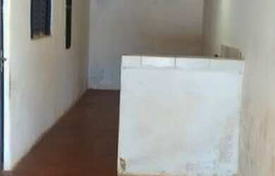 Imagem 3: Aluga-se Casa. 1 Vaga na garageme2 Dormitórios