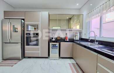 Imagem 2: Residencial Real Parque Sumaré 200m² Casa 3 dormitórios com piscina e churrasqueira