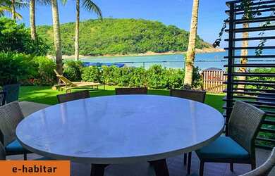 Imagem: A casa possui 4 Dormitórios, 5 Banheiros, 3 Vagas na garagem