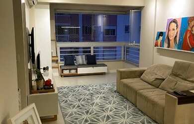 Imagem: O apartamento possui 2 Dormitórios, 2 Banheiros, 2 Vagas na