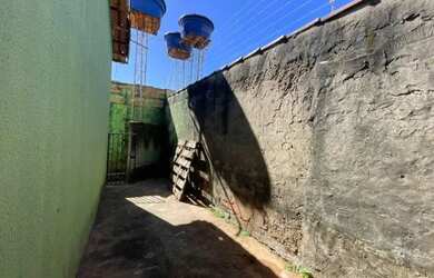 Imagem 13: Casa em Goianira. 3 Vagas na garageme3 Dormitórios