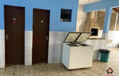 Imagem 2: Sobrado com 4 dormitórios à venda, 250 m² por R$ 477.000,00 - Residencial...