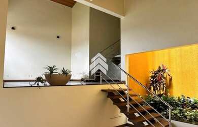 Imagem: A casa em condomínio possui 3 Dormitórios, 4 Banheiros, 4