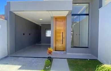 Imagem: A casa possui 2 Dormitórios, 2 Banheiros, 1 Vaga na garagem