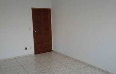 Imagem 2: Vendo ou troco apto por carro