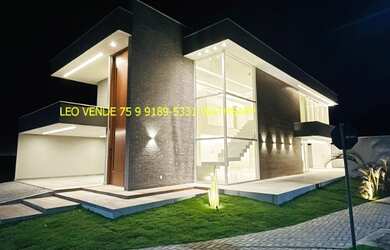 Imagem: A casa em condomínio possui 4 Dormitórios, 4 Banheiros, 4