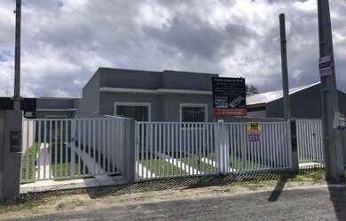 Imagem 2: Casas na praia de Matinhos, Balneario Rivieira - PR 400 m do mar