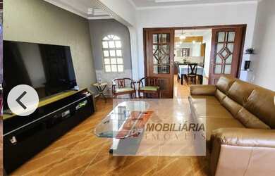 Imagem: A casa em condomínio possui 3 Dormitórios, 3 Banheiros, 4