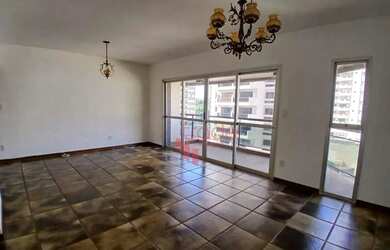 Imagem: O apartamento possui 4 Dormitórios, 5 Banheiros, 2 Vagas na