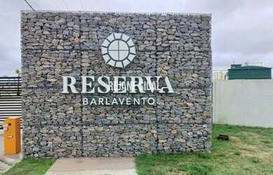 Imagem: O terreno possui 250m² de Área e está localizado em Vila