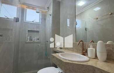 Imagem 11: Apartamento com 2 dormitórios à venda, 62 m² por R$ 550.000,00 - Praia...