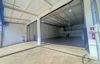 Imagem 2: Galpão Comercial de Alto Padrão na Vargem Grande Paulista-SP, Bairro...