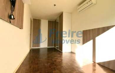 Imagem 9: Apartamento no bairro Menino Deus, 2 dorm. e 1 garagem