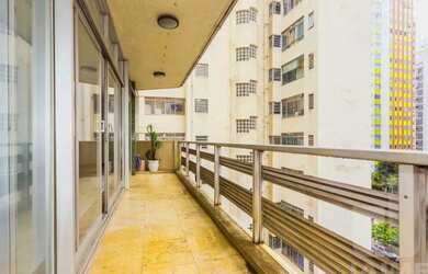 Imagem 2: Apartamento padrão com 4 dormitórios sendo 2 suites e 2 vagas