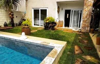 Imagem: A casa em condomínio possui 2 Dormitórios, 3 Banheiros, 1