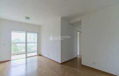 Imagem: O apartamento possui 3 Dormitórios, 2 Banheiros, 2 Vagas na