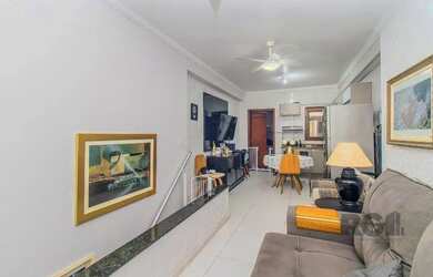 Imagem 5: Casa para Venda - 110m², 2 dormitórios, sendo 1 suites, 2 vagas - Menino...