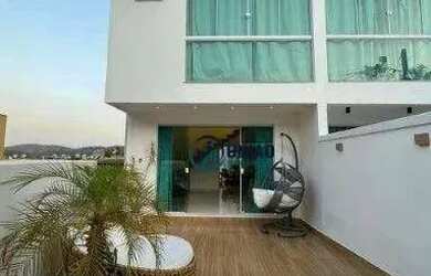 Imagem: A casa em condomínio possui 2 Dormitórios, 3 Banheiros, 1