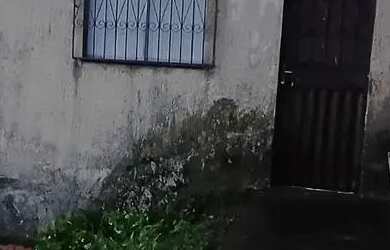 Imagem: A casa possui 2 Dormitórios, 1 Banheiro e 20m² de Área e