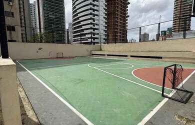 Imagem: O apartamento possui 3 Dormitórios, 1 Banheiro, 1 Vaga na garagem