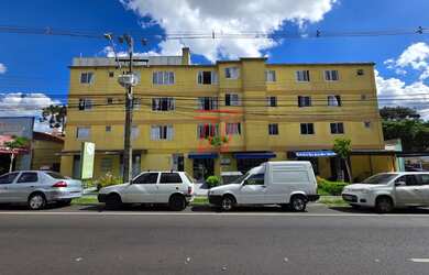 Imagem: O apartamento possui 3 Dormitórios, 1 Banheiro, 1 Vaga na garagem