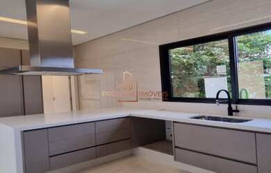 Imagem: A casa em condomínio possui 3 Dormitórios, 5 Banheiros, 4