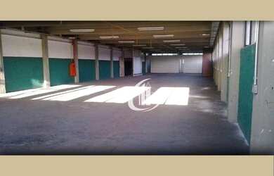 Imagem: O depósito possui 800m² de Área e está localizado em Jardim