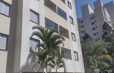 Imagem: O apartamento possui 3 Dormitórios, 1 Banheiro, 2 Vagas na