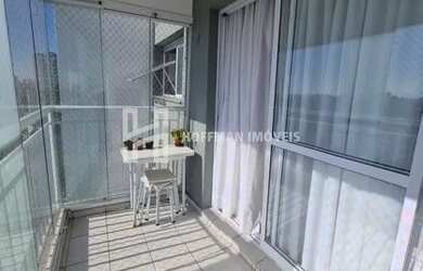 Imagem: O apartamento possui 3 Dormitórios, 1 Banheiro, 2 Vagas na