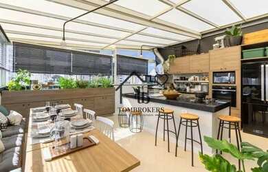 Imagem: O apartamento na cobertura possui 3 Dormitórios, 2 Banheiros