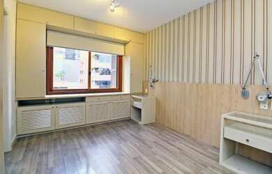 Imagem: O apartamento possui 2 Dormitórios, 2 Banheiros, 2 Vagas na