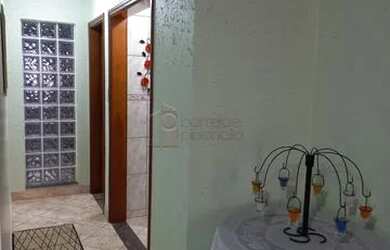 Imagem 3: Casa Padrão em Jundiaí. Churrasqueira, Varanda, Área de serviçoe342m²...