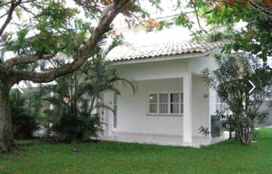 Imagem: A casa em condomínio possui 4 Dormitórios, 5 Banheiros, 4