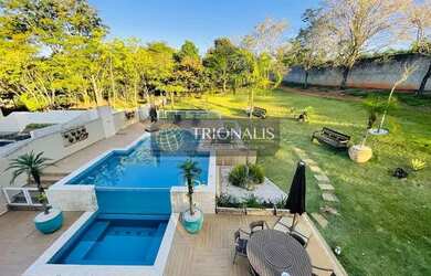 Imagem: A casa em condomínio possui 3 Dormitórios, 4 Banheiros, 4