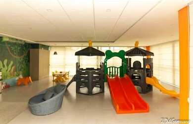 Imagem 13: FLORIANóPOLIS - Apartamento Padrão - Itacorubi