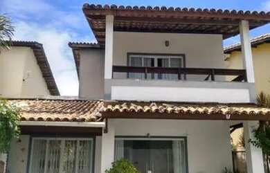 Imagem: A casa possui 4 Dormitórios, 3 Banheiros, 3 Vagas na garagem