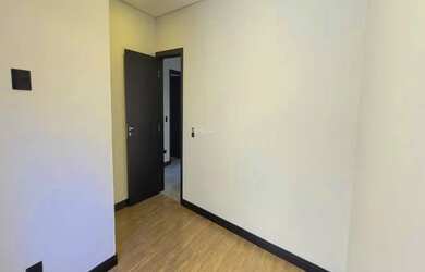 Imagem: A casa em condomínio possui 3 Dormitórios, 5 Banheiros, 209m²