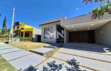 Imagem: A casa em condomínio possui 3 Dormitórios, 4 Banheiros, 4