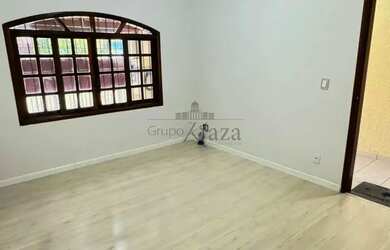 Imagem 2: Oportunidade - Casa - Jardim das Indústrias - 2 Dormitórios - 70m²