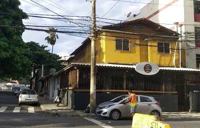 Imagem: O depósito possui 195m² de Área e está localizado em Pituba