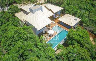 Imagem: A casa em condomínio possui 5 Dormitórios, 5 Banheiros, 3