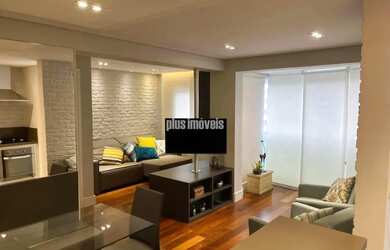 Imagem: O apartamento possui 1 Dormitório, 1 Banheiro, 1 Vaga na garagem