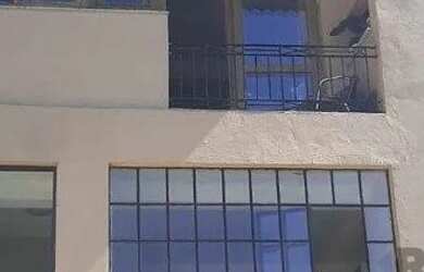 Imagem: A casa possui 4 Dormitórios, 5 Banheiros, 3 Vagas na garagem