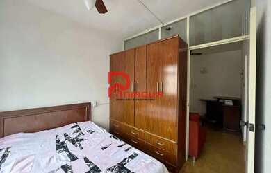 Imagem: A kitnet possui 1 Dormitório, 1 Banheiro, 1 Vaga na garagem