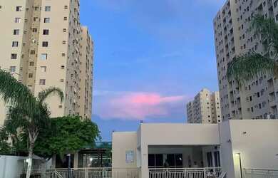 Imagem: O apartamento possui 2 Dormitórios, 2 Banheiros, 1 Vaga na