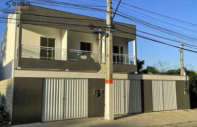 Imagem: A casa possui 2 Dormitórios, 2 Banheiros, 1 Vaga na garagem