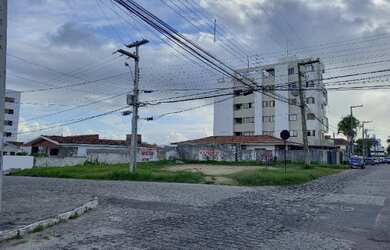 Imagem: O terreno possui 625m² de Área e está localizado em Tambauzinho